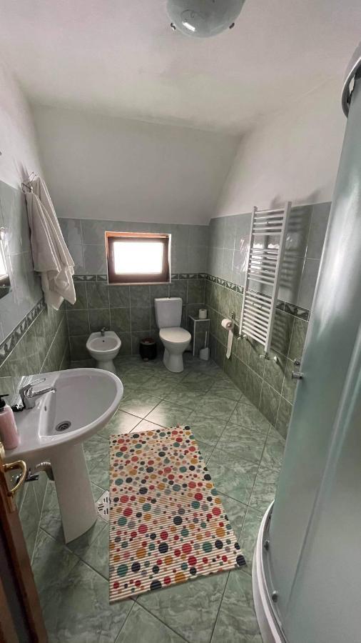 הוילה Mînăstirea Humorului Casa Paty מראה חיצוני תמונה